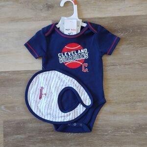 NWT MLB Cleveland Guardians Infant One Piece & Bib Set Size 0M